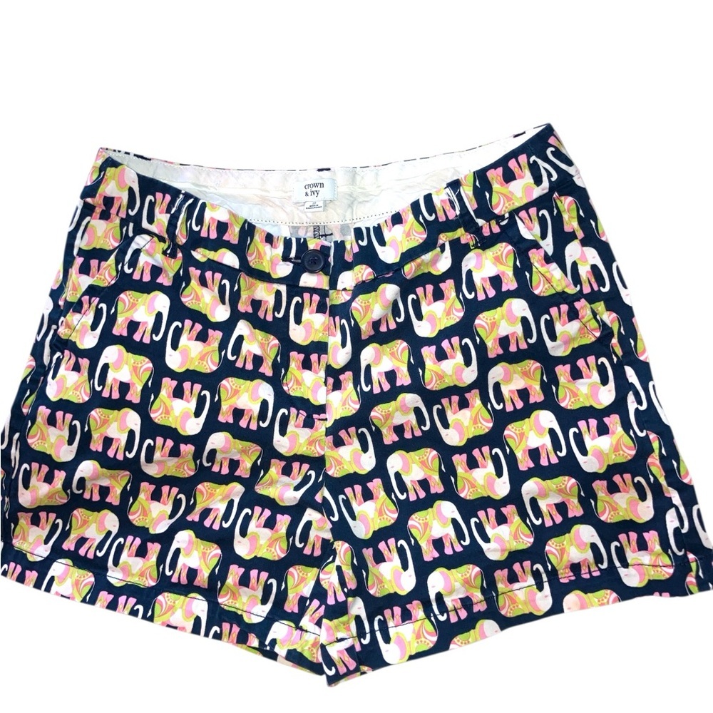 Crown & Ivy Women’s Elephant Print Shorts size 10 EUC